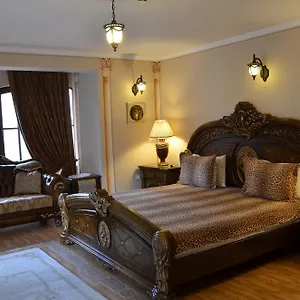 Boutique Boris Palace & Restaurant Отель